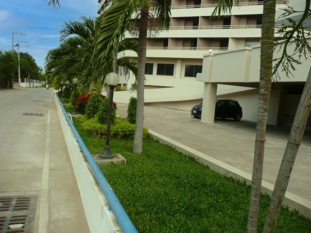 Pattaya-Realestate condo for sale 1052JTC Pattaya-Realestate condo for sale 1052JTC