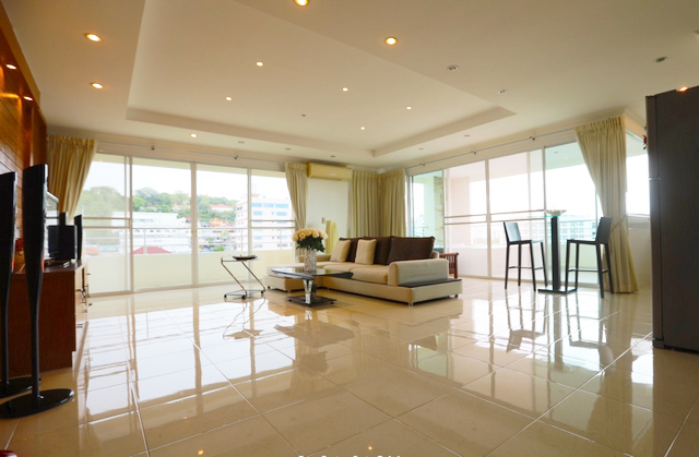 Pattaya Realestate condo for sale CS0001