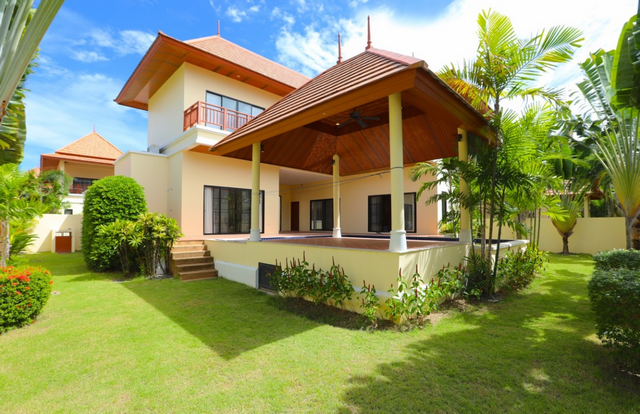 Thai Bali style villa close to the beach, Bang Saray  -Pattaya Realestate- - House -  - Bang Saray
