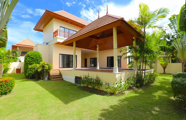 Villa im thailändischen Bali-Stil in der Nähe des Strandes von Bang Saray. -Pattaya Realestate- - Haus -  - Bang Saray