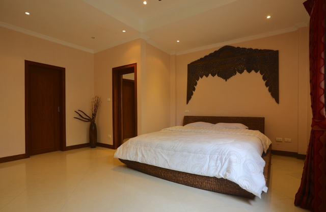 Nice 2 bedrooms house close to the beach, Jomtien -Pattaya-Realestate- - House -  - Jomtien