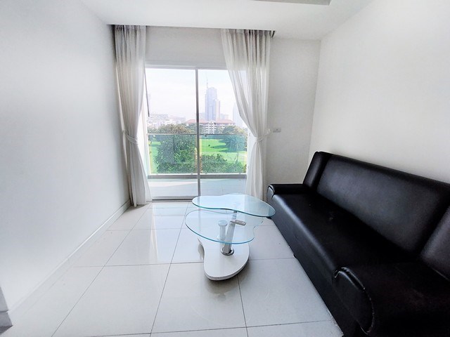 Pattaya-Realestate Condo for sale OTP10030