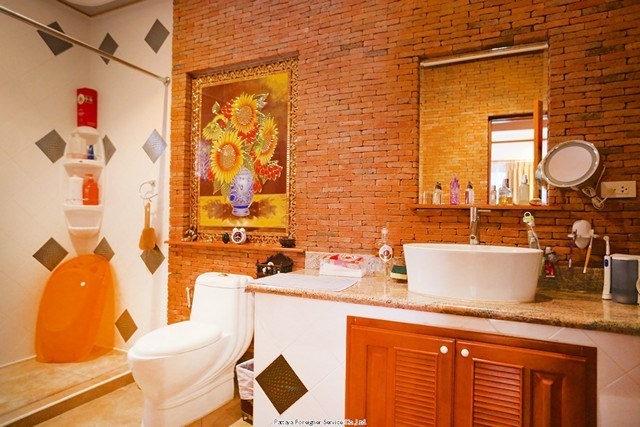 Pattaya-Realestate house for sale H00275 Pattaya-Realestate house for sale H00275