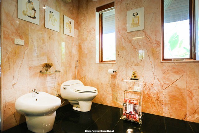 Pattaya-Realestate house for sale H00303 Pattaya-Realestate house for sale H00303