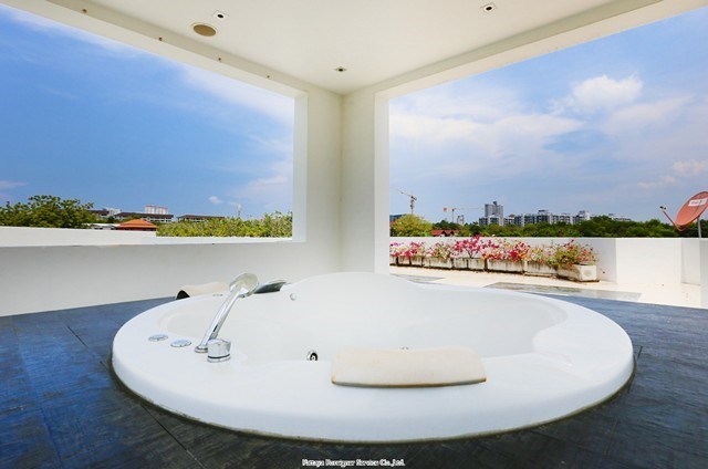 Pattaya-Realestate house for sale H00354 Pattaya-Realestate house for sale H00354