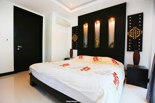 Pattaya-Realestate house for sale 	H00370