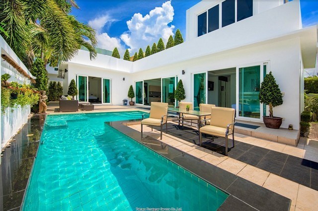 	4 Bedroom Pool Villa for sale, Jomtien     -Pattaya-Realestate- - House -  - Jomtien