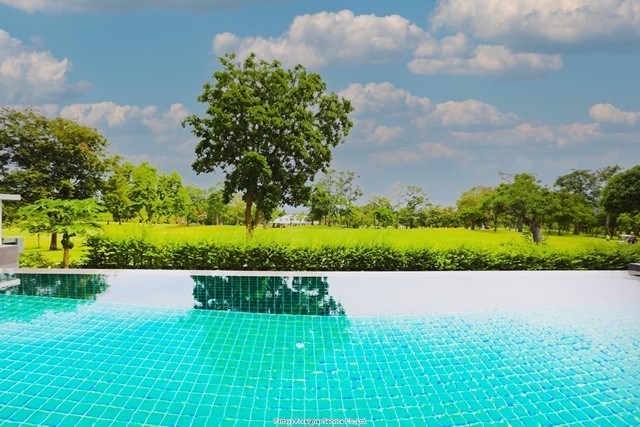 New modern Pool Villa on the golf course for sale, Baan Amphur      -Pattaya-Realestate- - House -  - Baan Amphur 