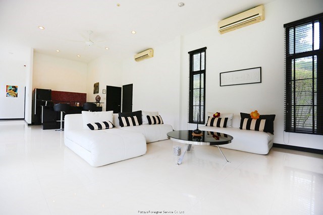 Pattaya-Realestate house for sale H00540	