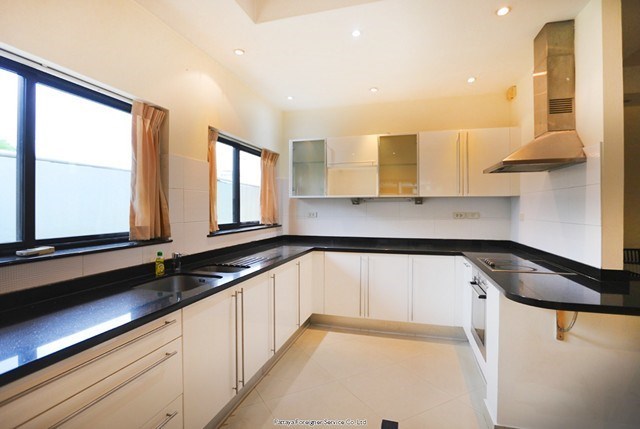 Pattaya-Realestate house for sale H00563 Pattaya-Realestate house for sale H00563
