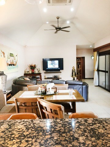 Pattaya-Realestate house for sale HS104 Pattaya-Realestate house for sale HS104
