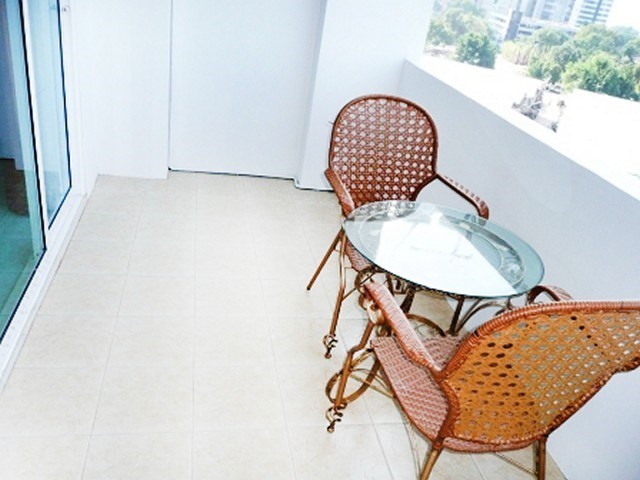 Pattaya-Realestate condo for sale 1011WAC