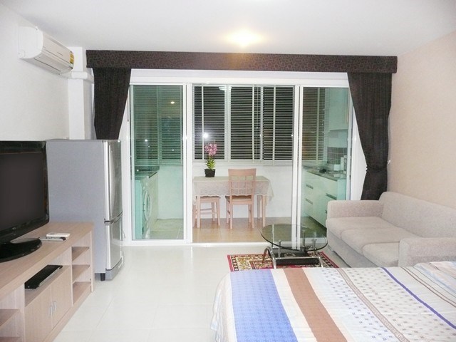 Pattaya-Realestate condo for sale 1085WAC