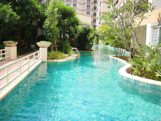 Pattaya-Realestate condo for sale 1105JTC	