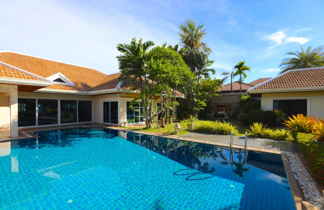 Jomtien Park Villa for sale, Jomtien -Pattaya Realestate- - House -  - Jomtien