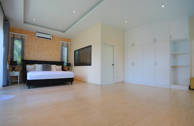Pattaya Realestate house for sale HS0013 Pattaya Realestate house for sale HS0013