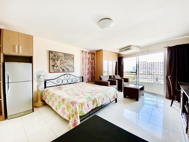 2-combined-studio condo with sea view for sale, Jomtien   -Pattaya-Realestate- - Condominium -  - Jomtien